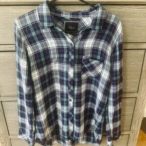 Rails women’s Navy and Green Plaid Shirt. Size M.